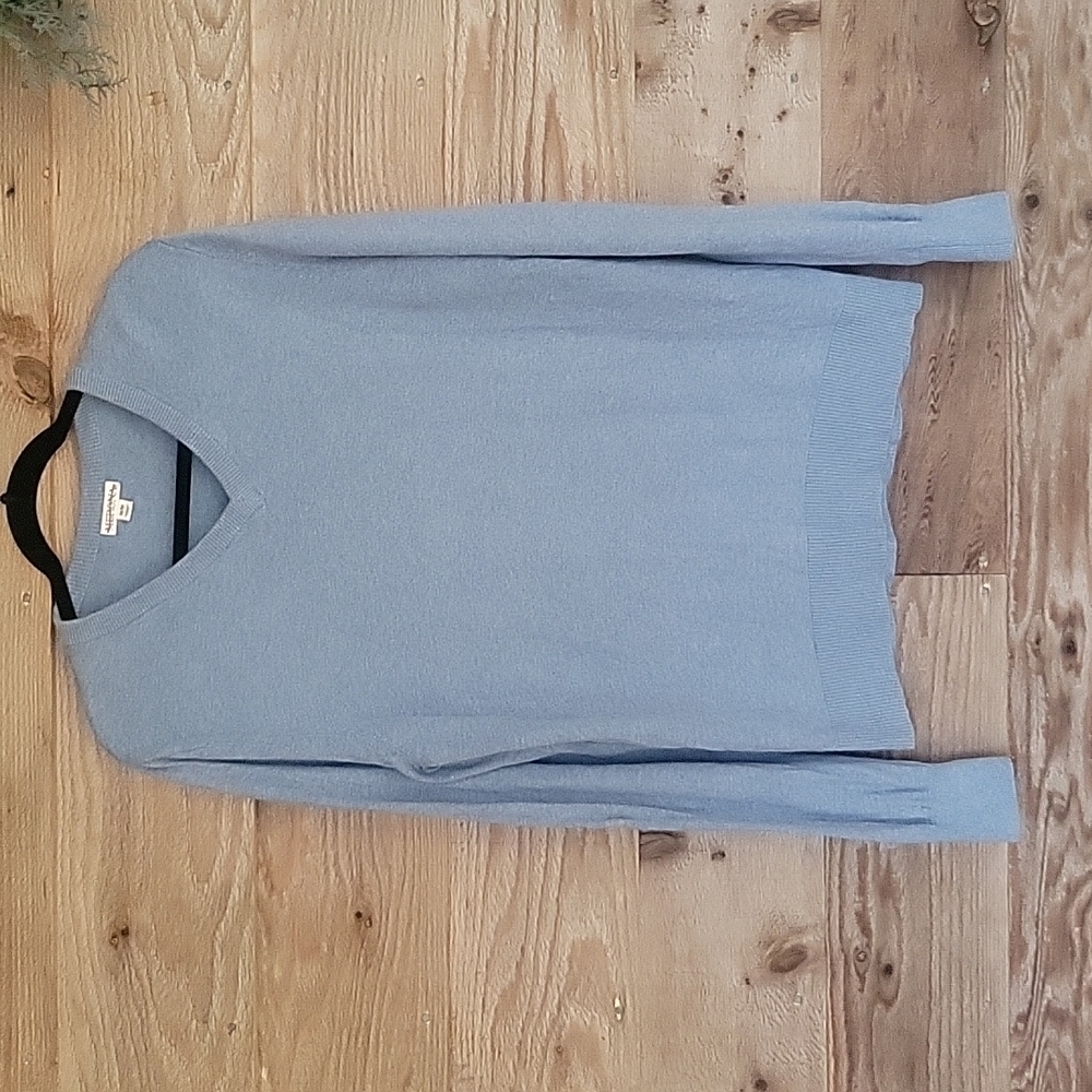 Merona Blue VNeck Sweater Size Medium